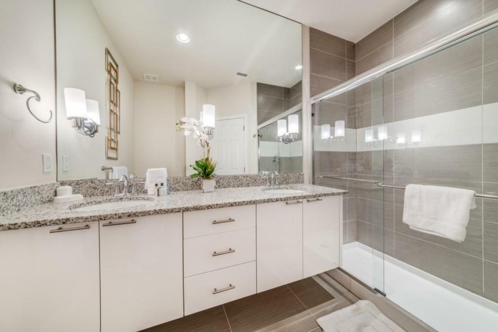 Pleasant Villa With Private Pool Near Disney Four Corners 外观 照片
