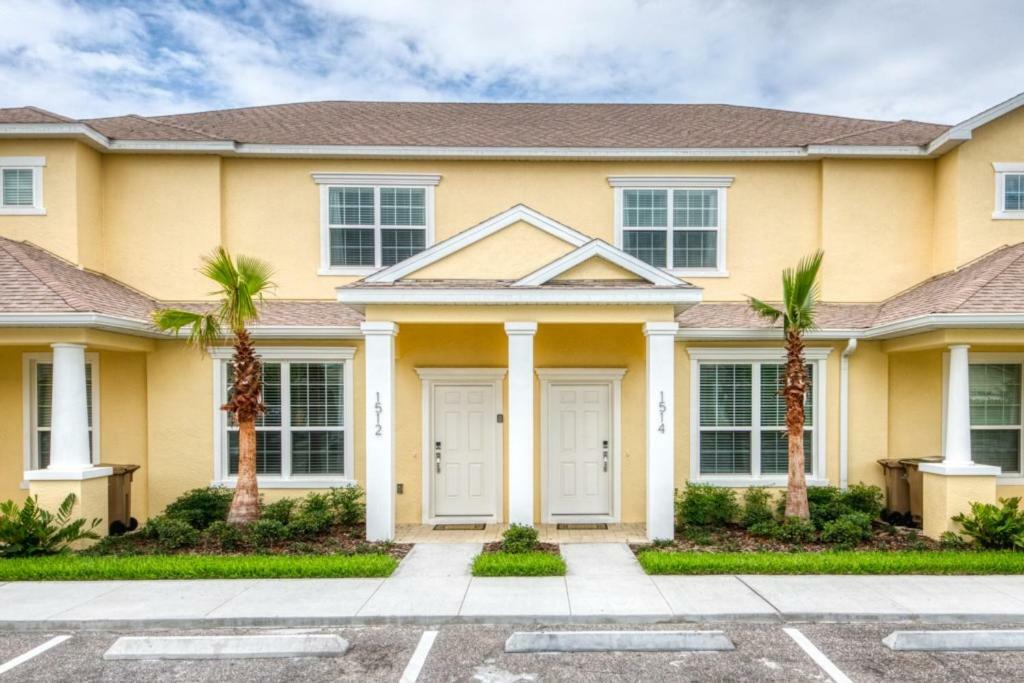 Pleasant Villa With Private Pool Near Disney Four Corners 外观 照片